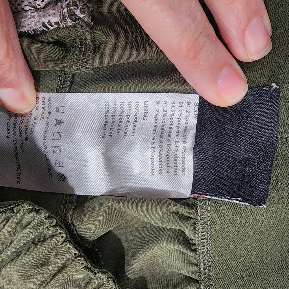 baleaf Olive Green Lightweight Cargo Joggers - Picture 10 of 13